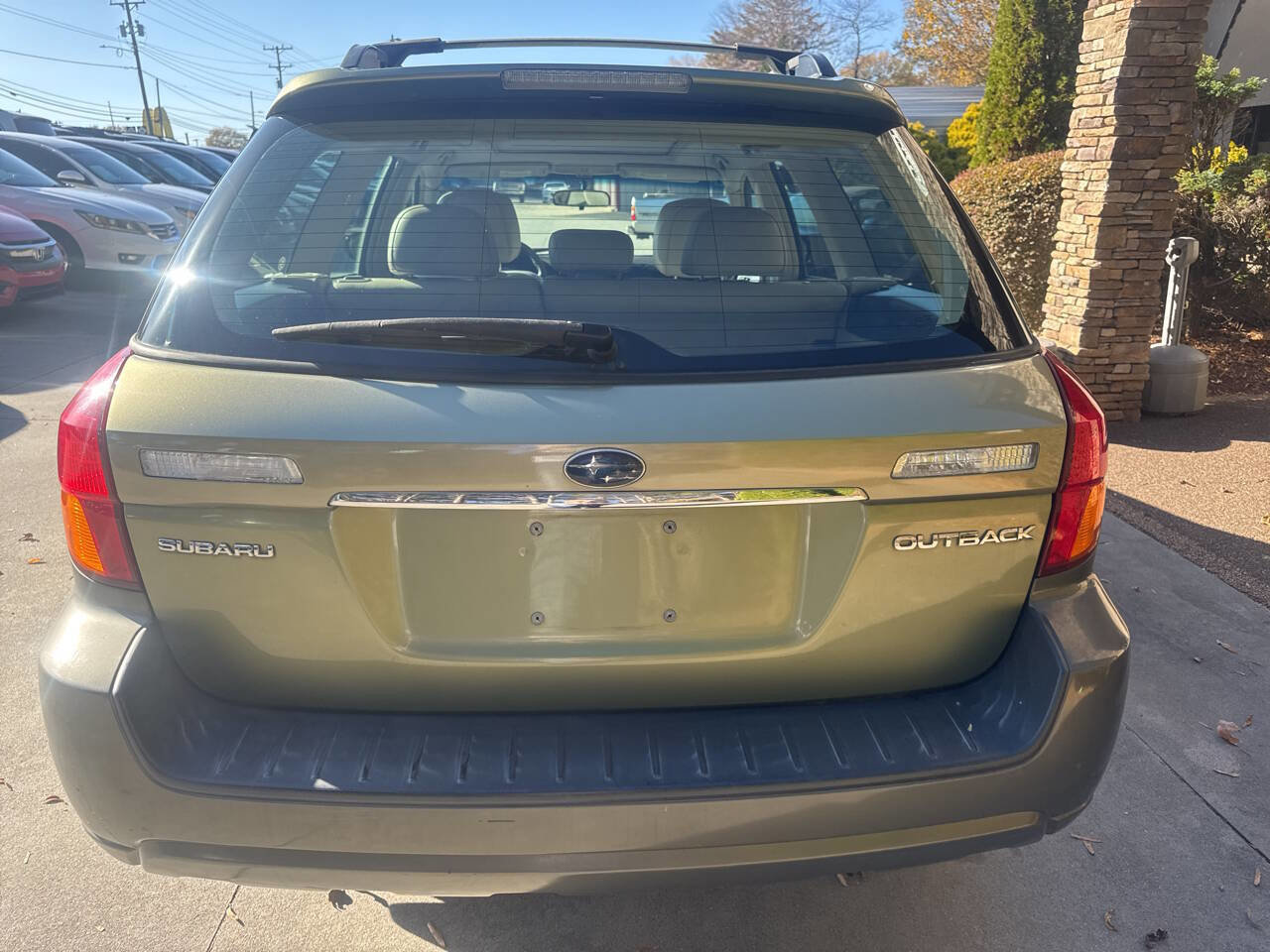 Used 2006 Subaru Outback 2.5i Limited image 4