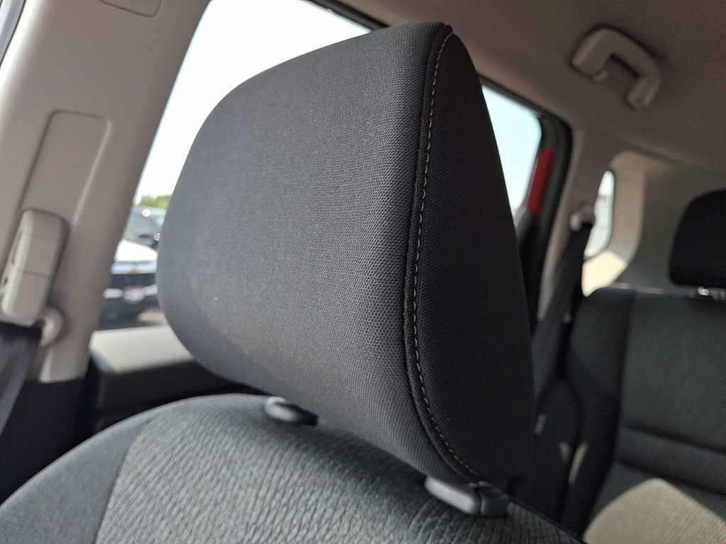 Used 2026 Nissan Rogue SV AWD/4WD image 18