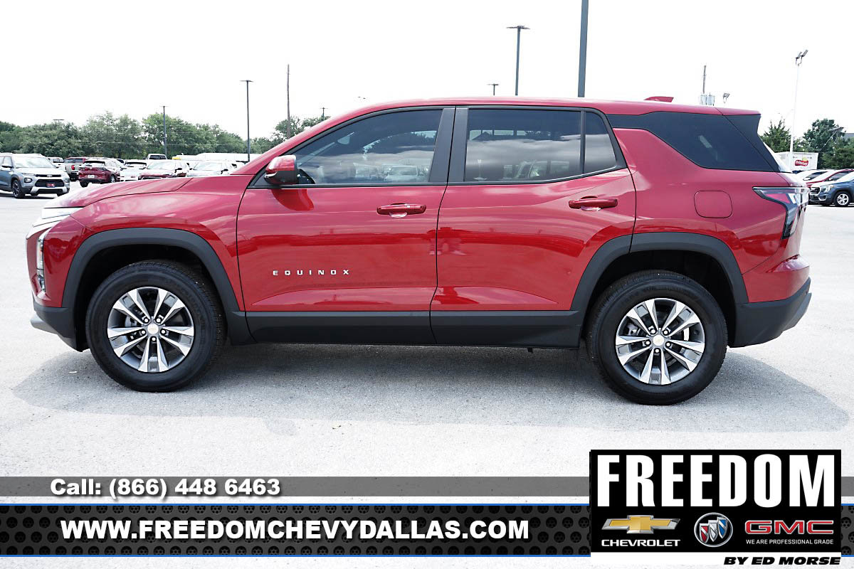 New 2025 Chevrolet Equinox LT w/ Safety and Technology Package image 4