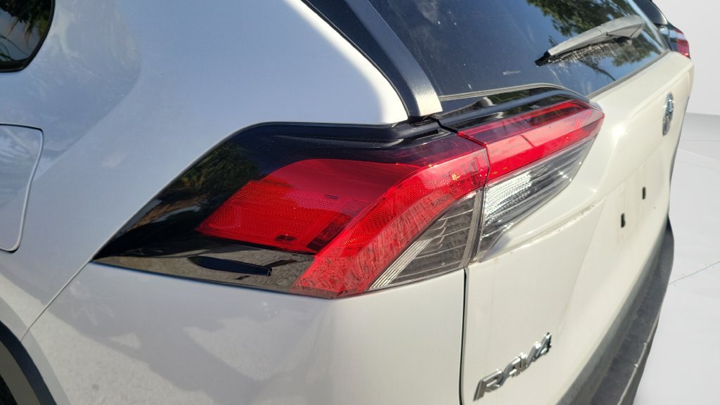 Used 2024 Toyota RAV4 LE FWD image 5