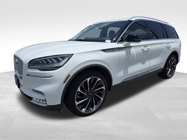 Used 2021 Lincoln Aviator Reserve w/ Equipment Group 201A AWD/4WD image 5
