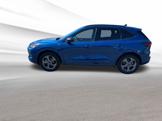 Used 2023 Ford Escape ST-Line AWD/4WD image 2