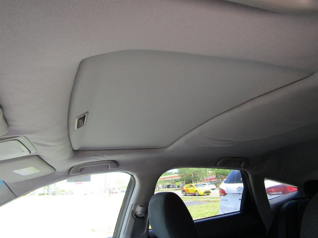 Used 2012 Honda Crosstour EX image 13