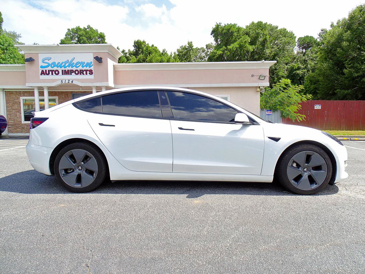 Used 2021 Tesla Model 3 Long Range AWD/4WD image 8