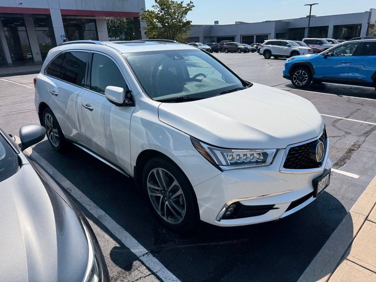 Used 2018 Acura MDX w/ Advance Package