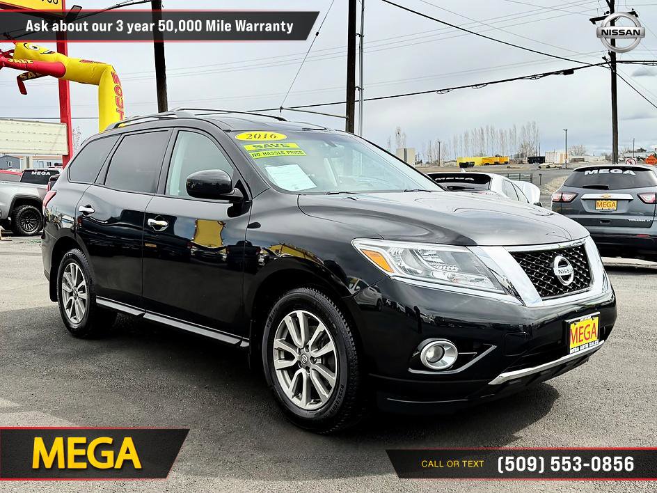 Used 2016 Nissan Pathfinder SV image 6
