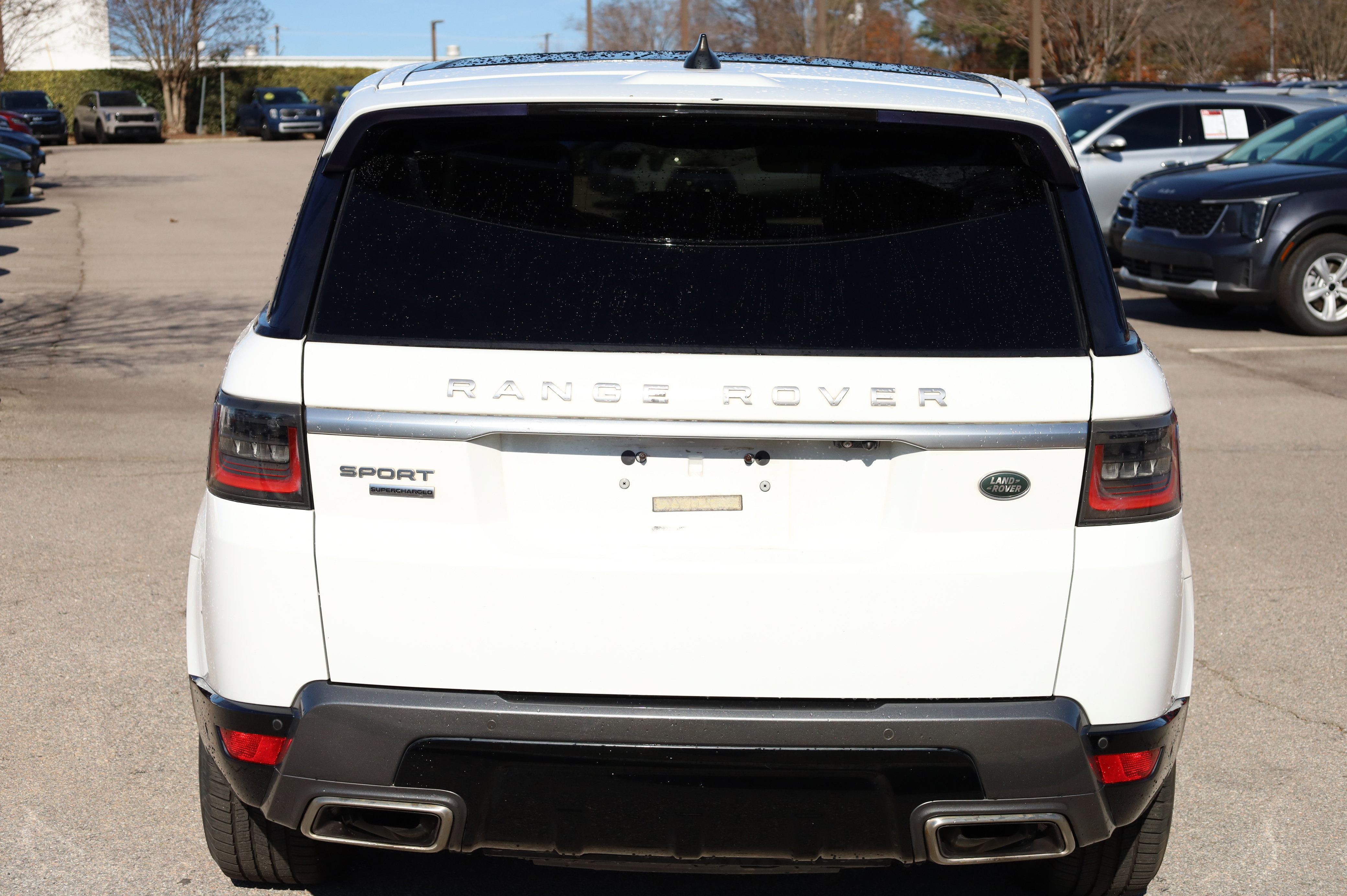 Used 2018 Land Rover Range Rover Sport Supercharged image 4