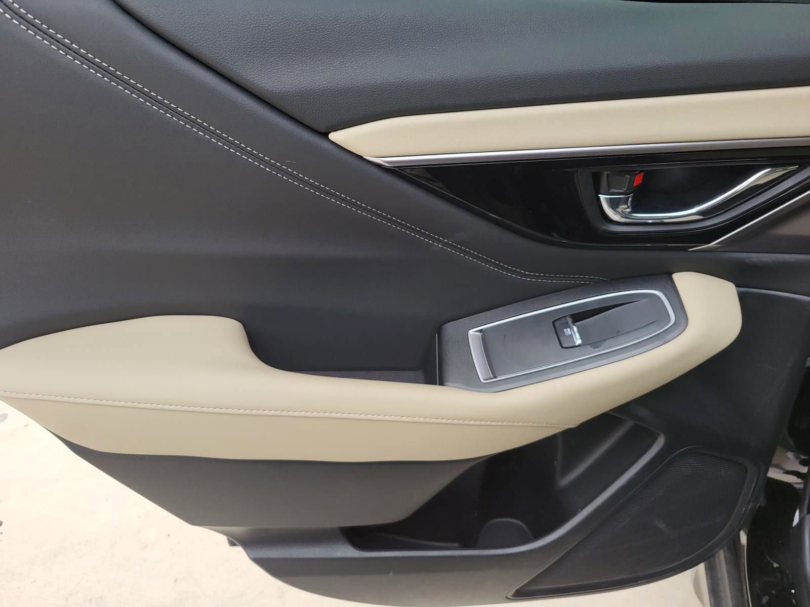 Certified 2025 Subaru Outback Limited XT image 13