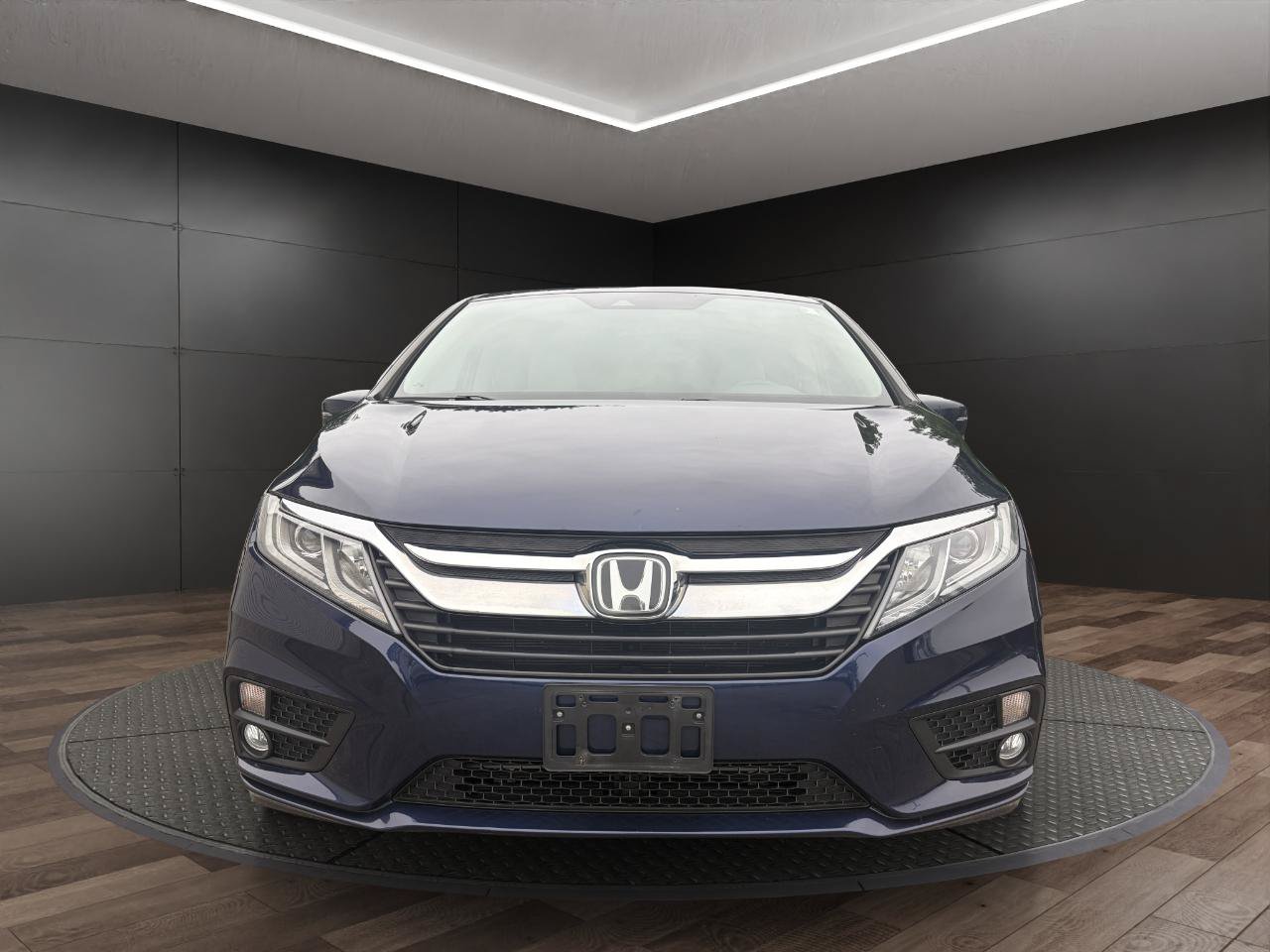 Used 2018 Honda Odyssey EX-L image 3