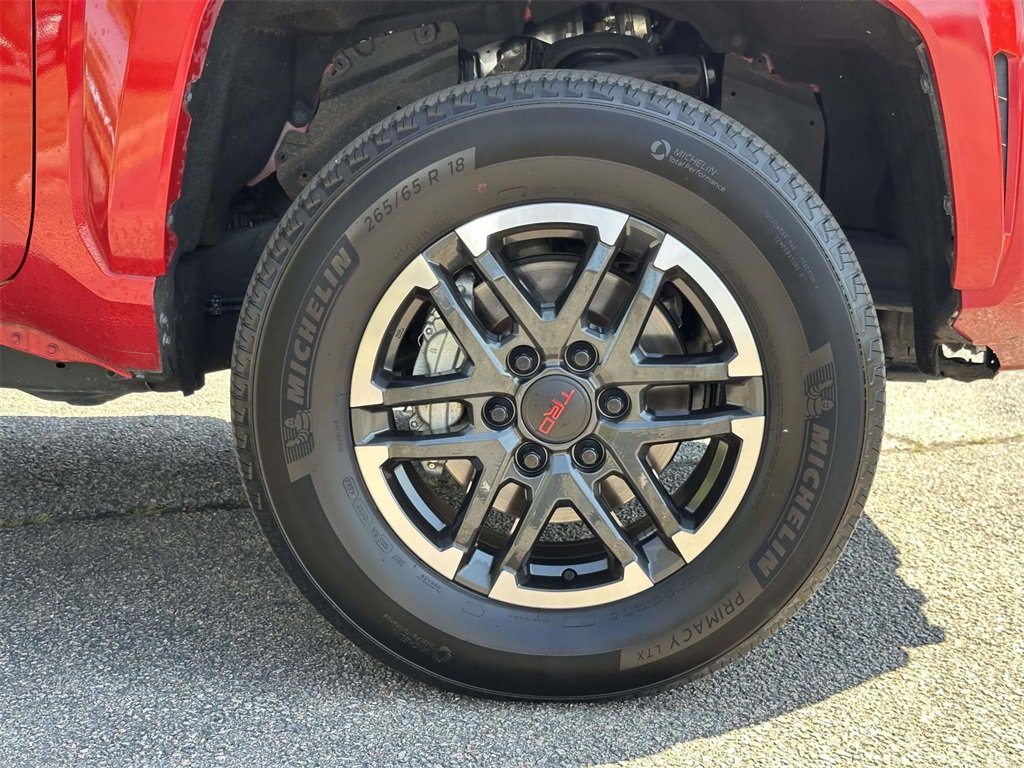 Used 2024 Toyota Tacoma TRD Sport image 25