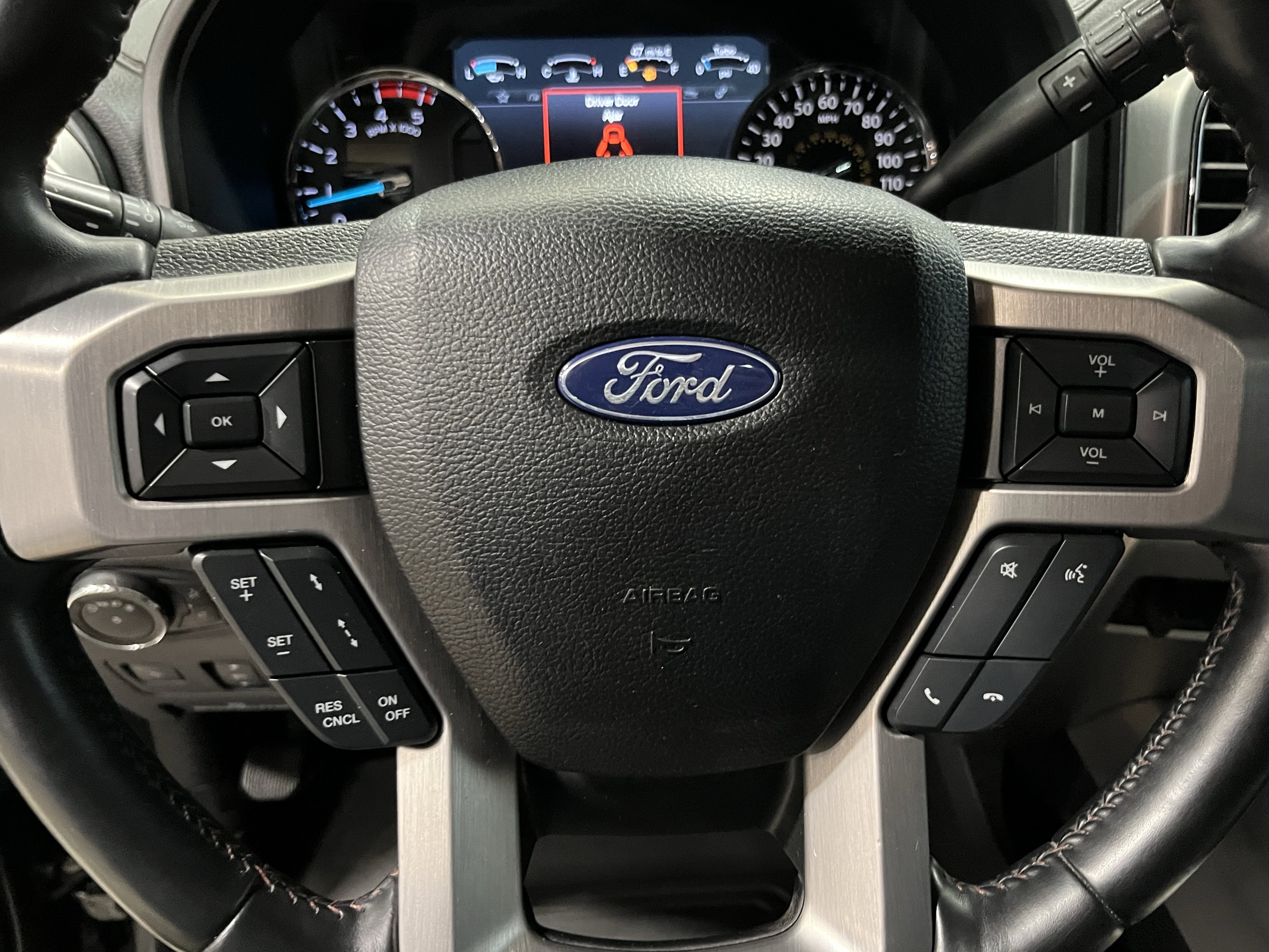 Used 2018 Ford F450 Platinum w/ Platinum Ultimate Package AWD/4WD image 22