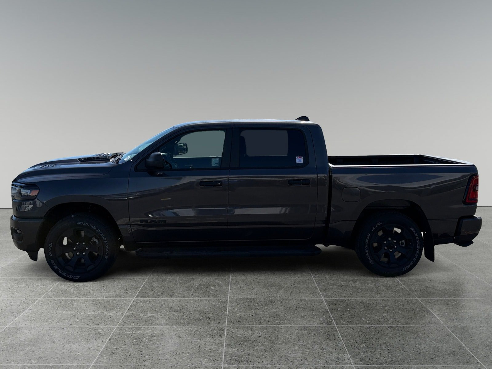 New 2026 RAM 1500 Express AWD/4WD image 2