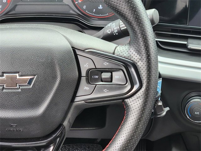 Used 2024 Chevrolet Trax RS w/ Sunroof Package image 28