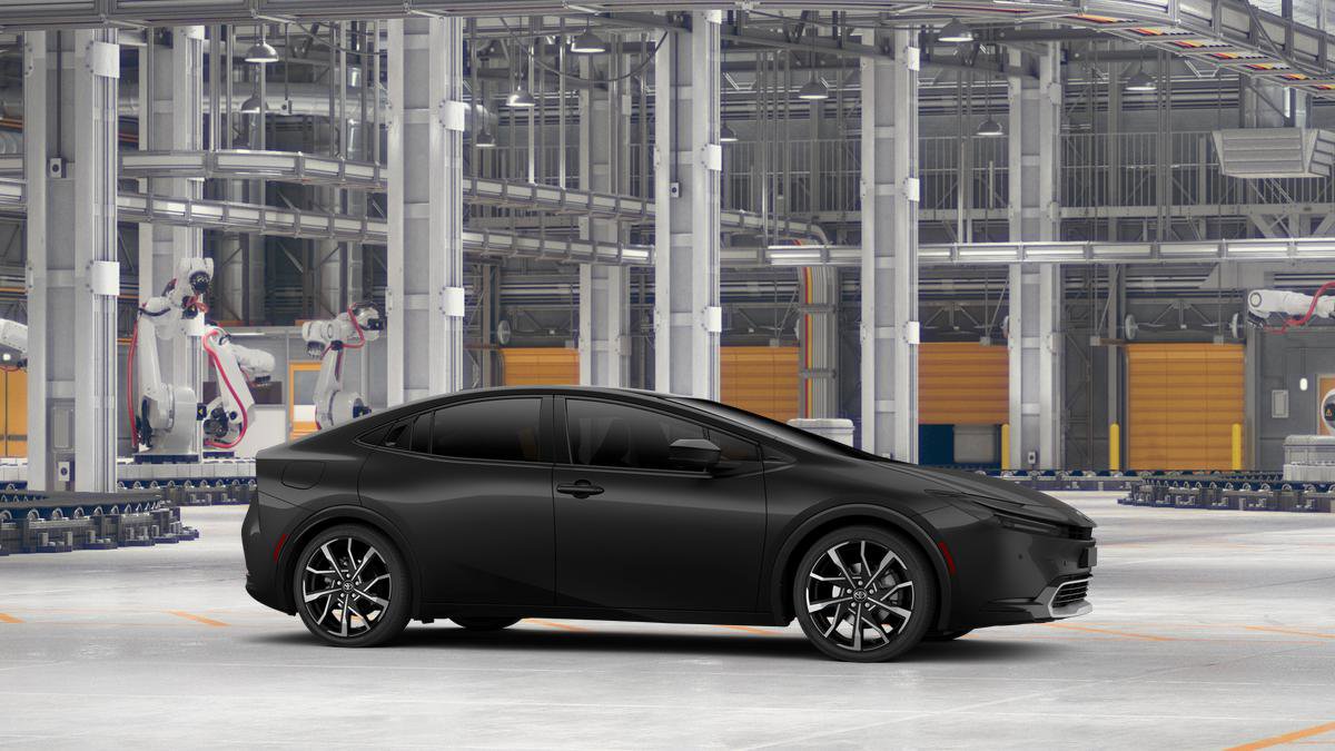 New 2026 Toyota Prius Plug-In Hybrid FWD image 13