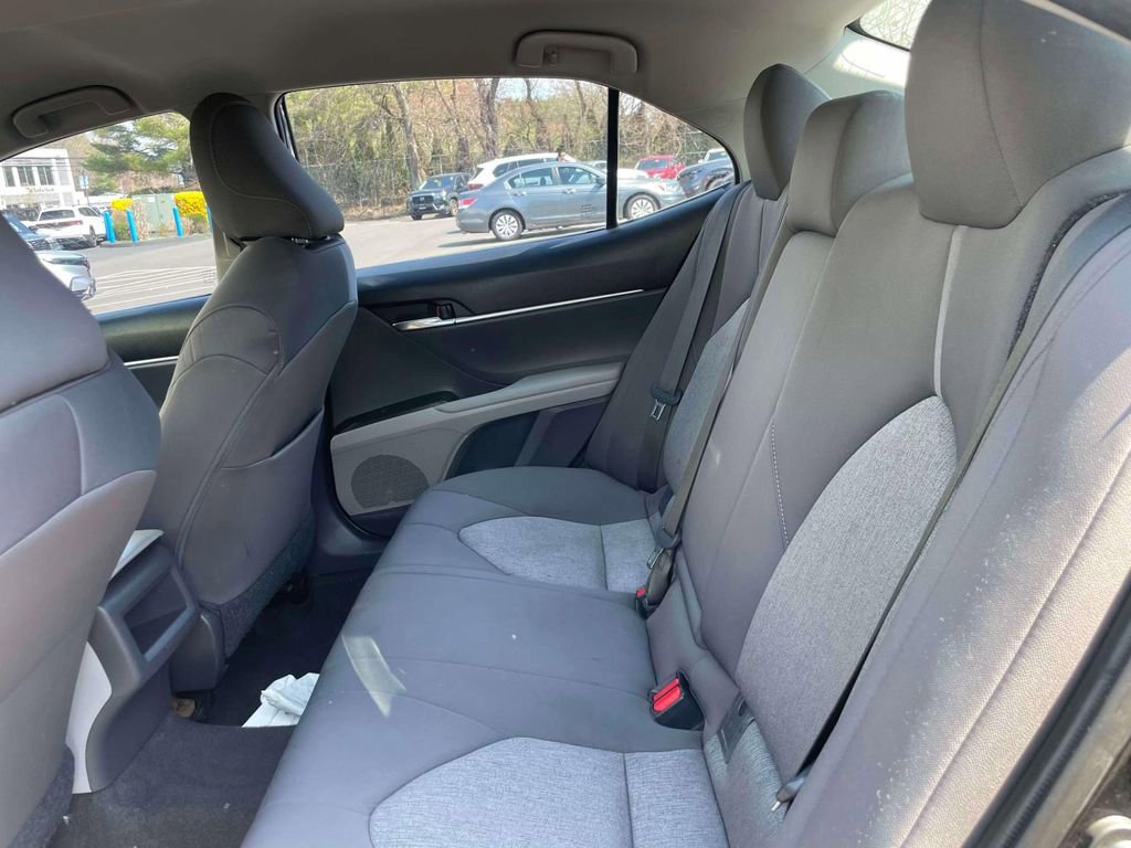 Used 2021 Toyota Camry LE w/ Convenience Package image 12