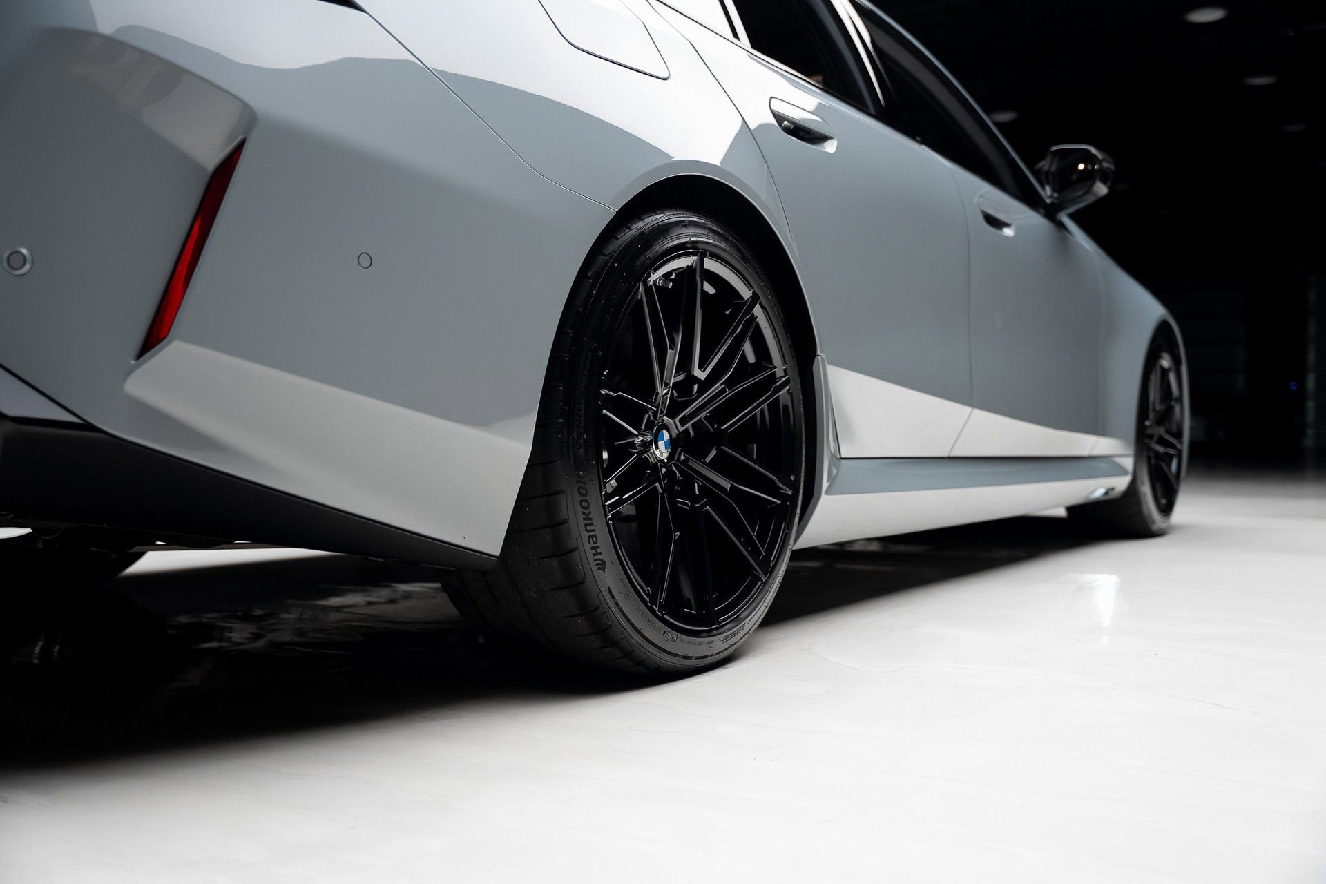 Used 2025 BMW M5 image 82