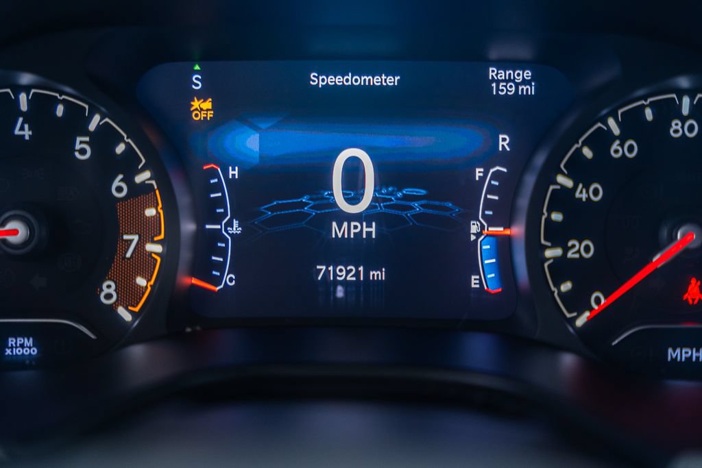 Used 2024 Jeep Compass Latitude AWD/4WD image 45