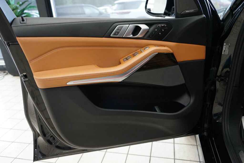 Used 2019 BMW X7 xDrive50i w/ Premium Package AWD/4WD image 26