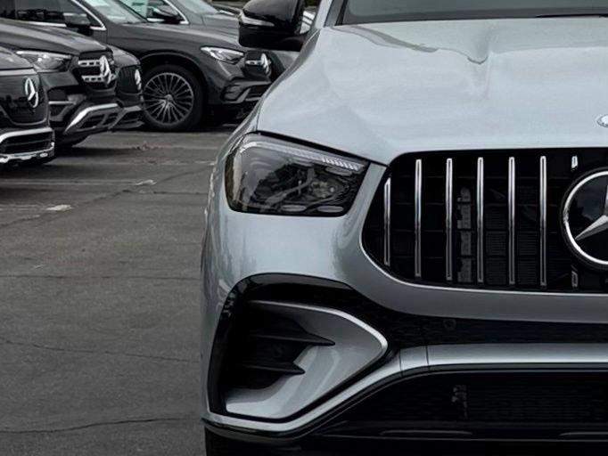 New 2026 Mercedes-Benz GLE 53 AMG 4MATIC image 7