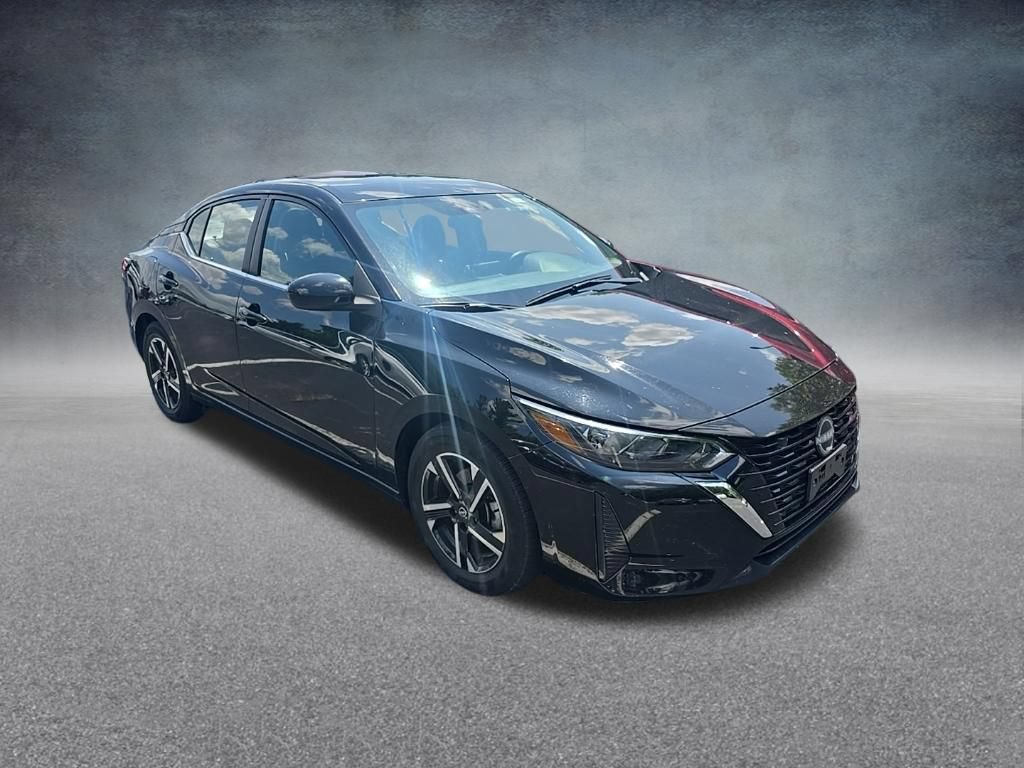 Used 2025 Nissan Sentra SV FWD image 2