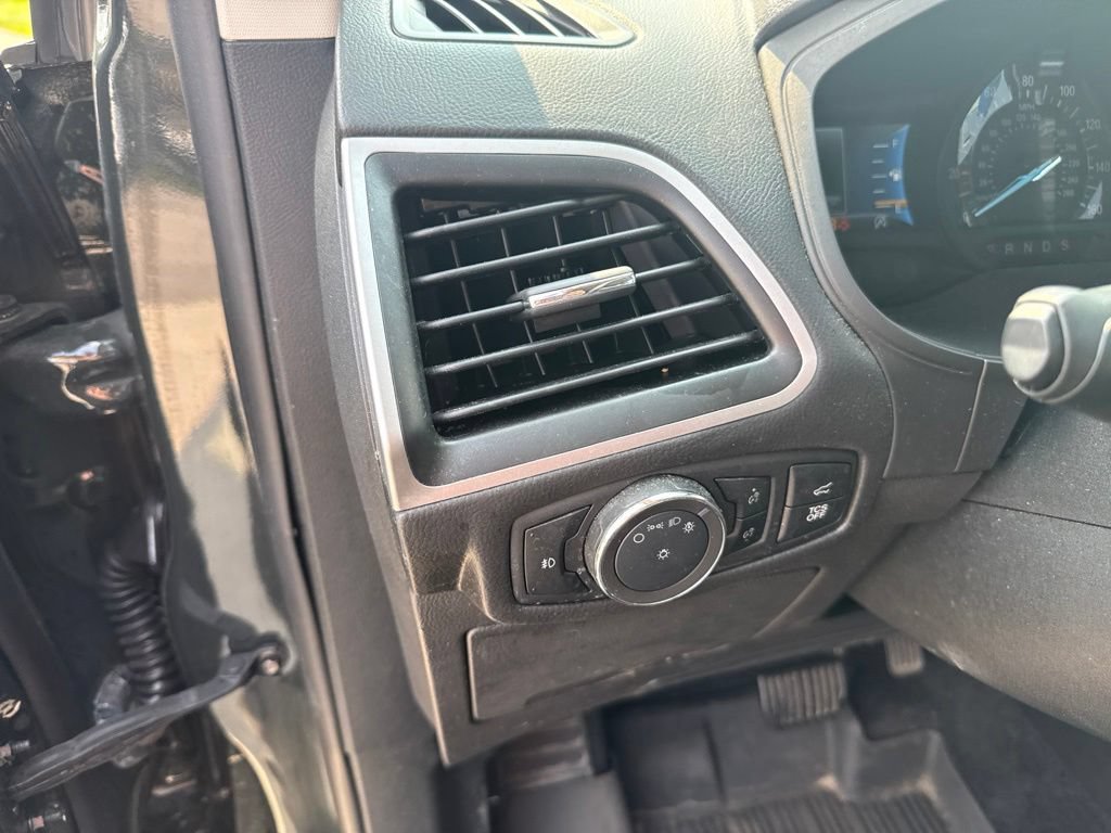 Used 2024 Ford Edge SEL w/ Convenience Package AWD/4WD image 12