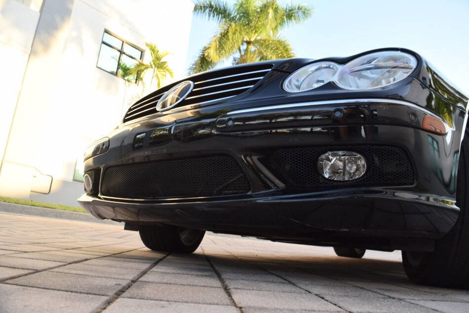 Used 2003 Mercedes-Benz CLK 55 AMG Coupe image 11