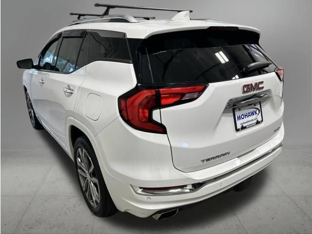 Used 2020 GMC Terrain Denali w/ Denali Premium Package AWD/4WD image 3
