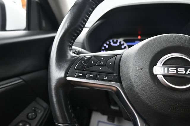 Used 2025 Nissan Sentra SV w/ All-Weather Package FWD image 14