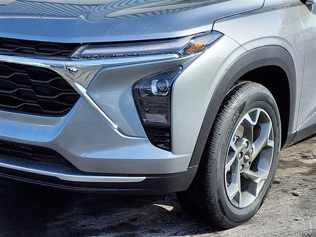 New 2026 Chevrolet Trax LT FWD image 22