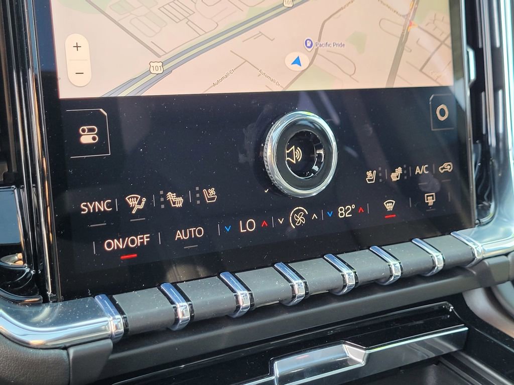 New 2026 GMC Yukon XL Denali w/ Denali Reserve Package image 19