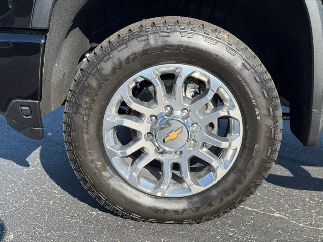 New 2025 Chevrolet Silverado 2500 LT w/ Z71 Chrome Sport Edition image 6