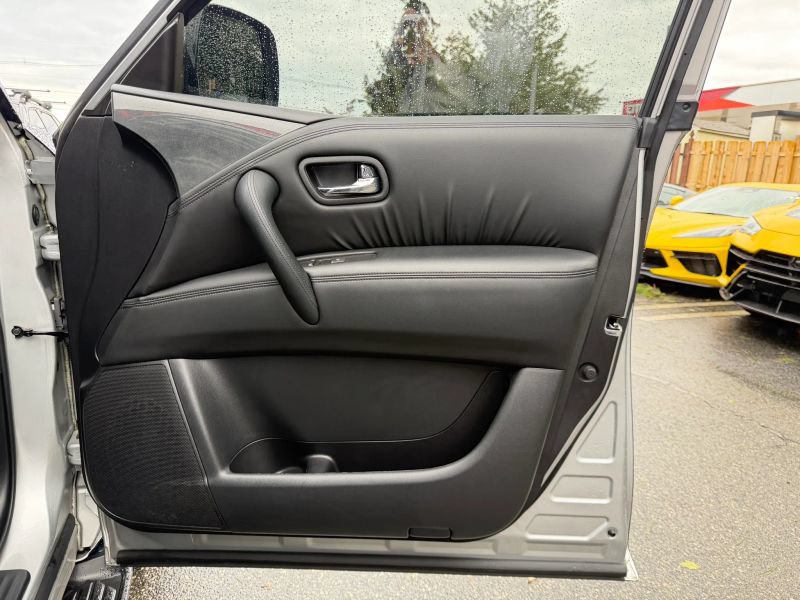 Used 2022 Nissan Armada SV w/ SV Appearance Package AWD/4WD image 31