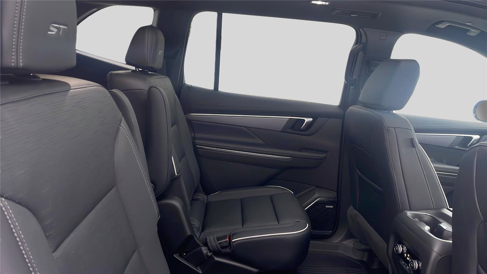 New 2026 Buick Enclave Sport Touring w/ Power Package image 22