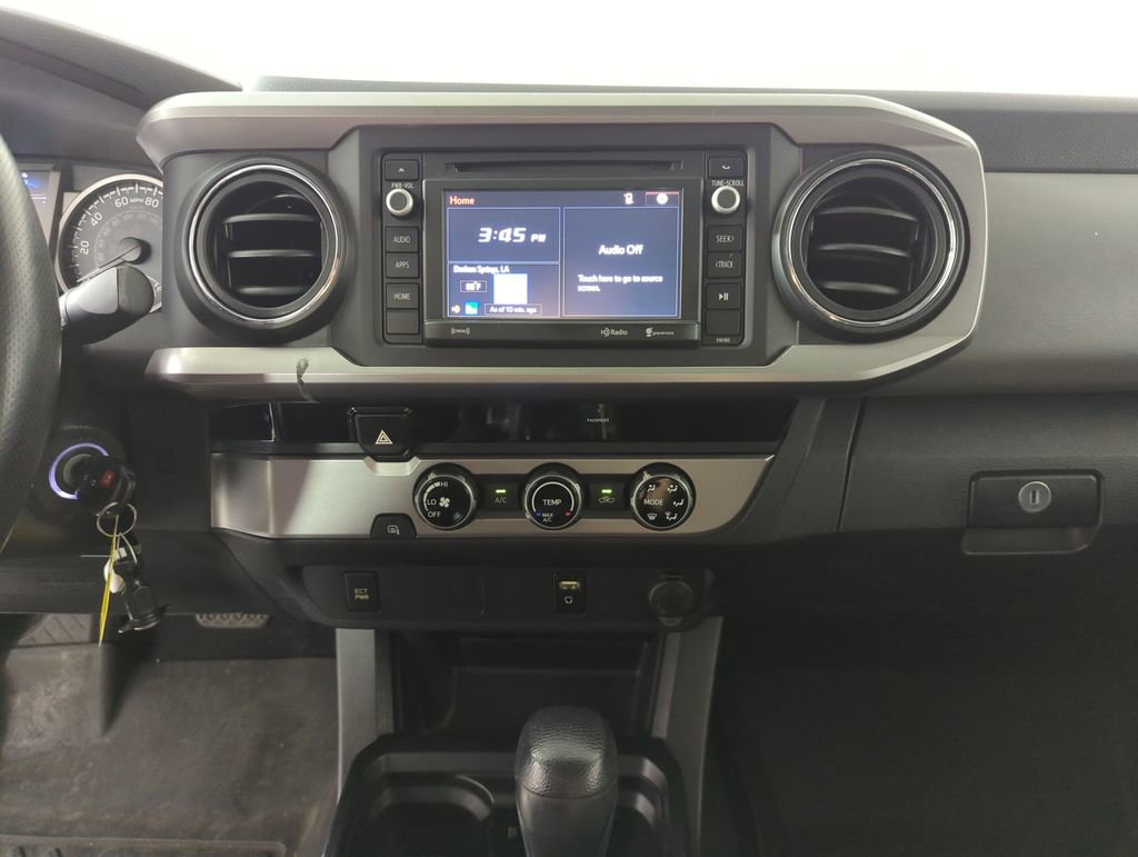 Used 2016 Toyota Tacoma SR5 w/ SR5 Appearance Package (SN) RWD image 13