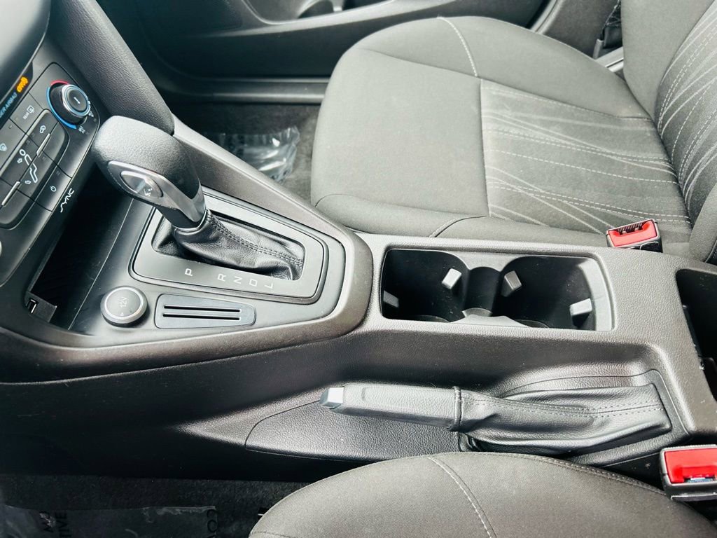 Used 2018 Ford Focus S image 33