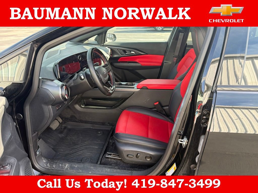 Used 2024 Chevrolet Equinox EV RS w/ Active Safety Package 3 FWD image 21