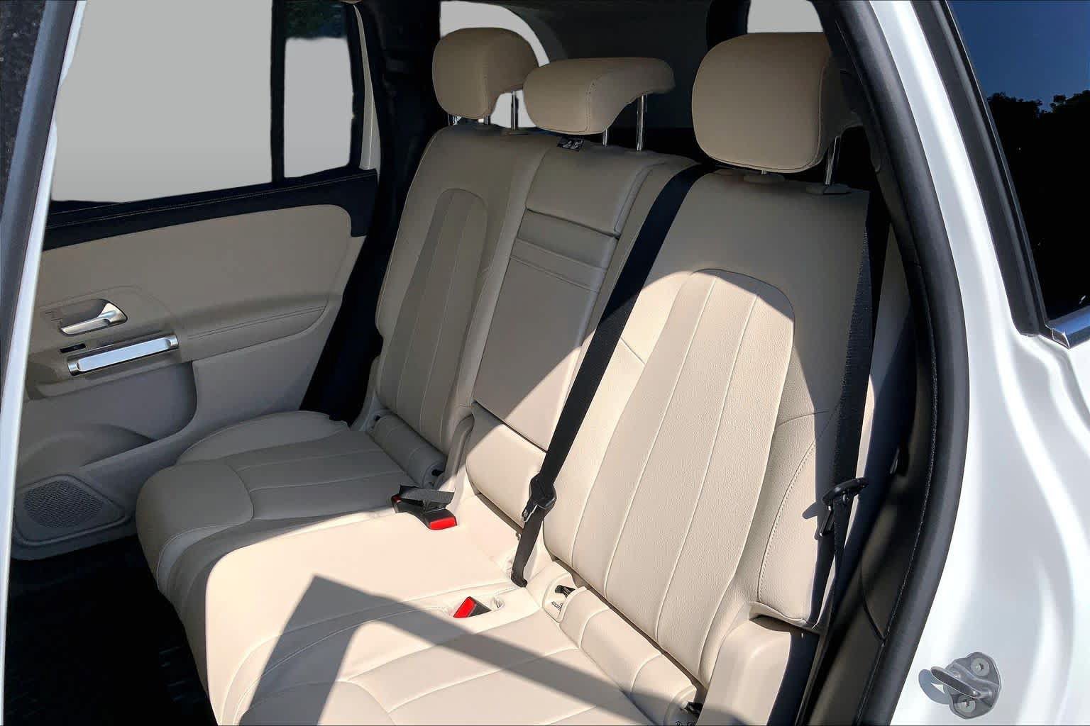 Certified 2022 Mercedes-Benz GLB 250 4MATIC image 21