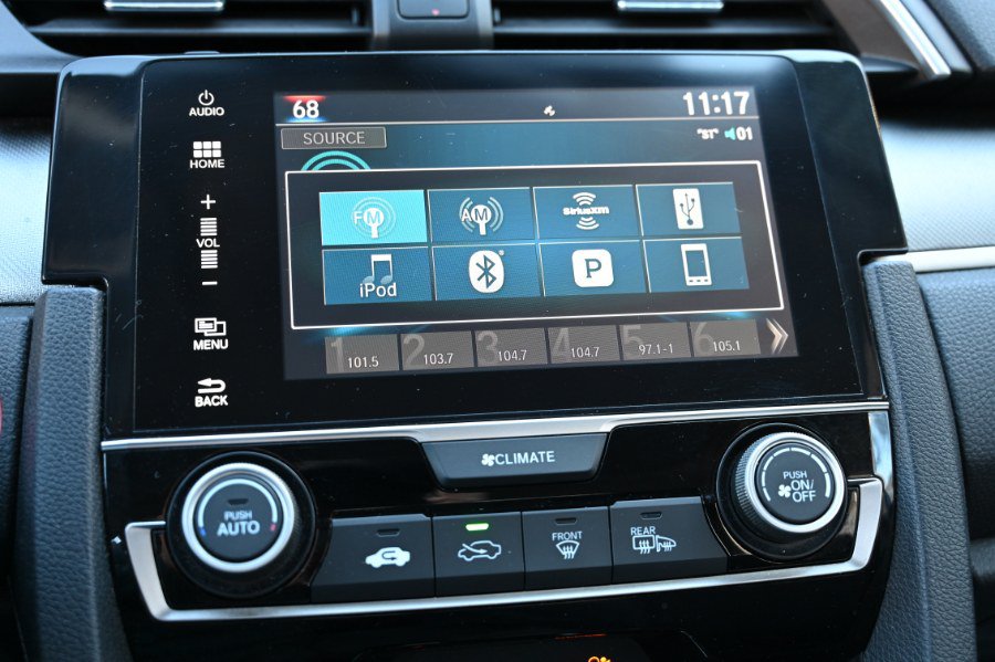 Used 2018 Honda Civic EX image 19