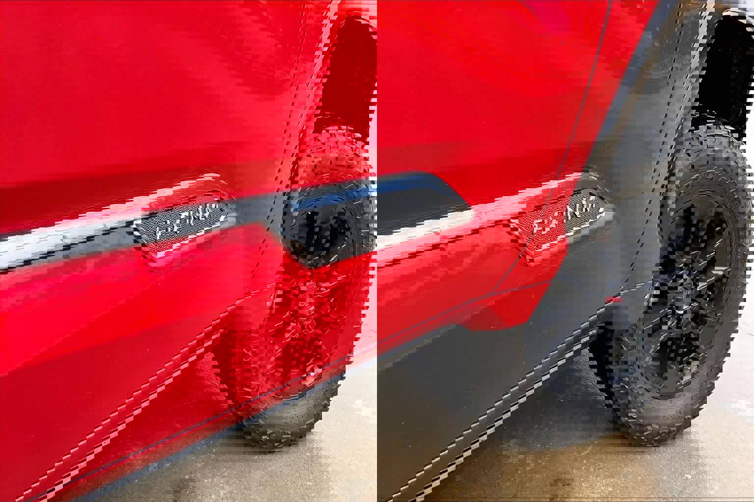 Used 2025 Toyota Sequoia Platinum image 10