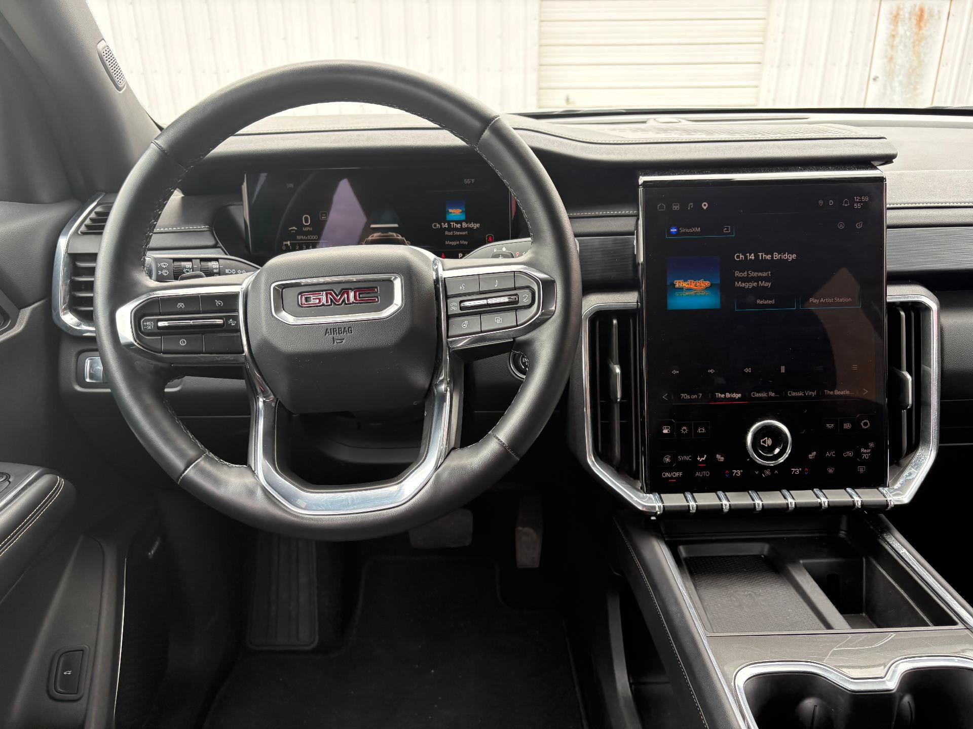 Used 2025 GMC Acadia Elevation AWD/4WD image 28