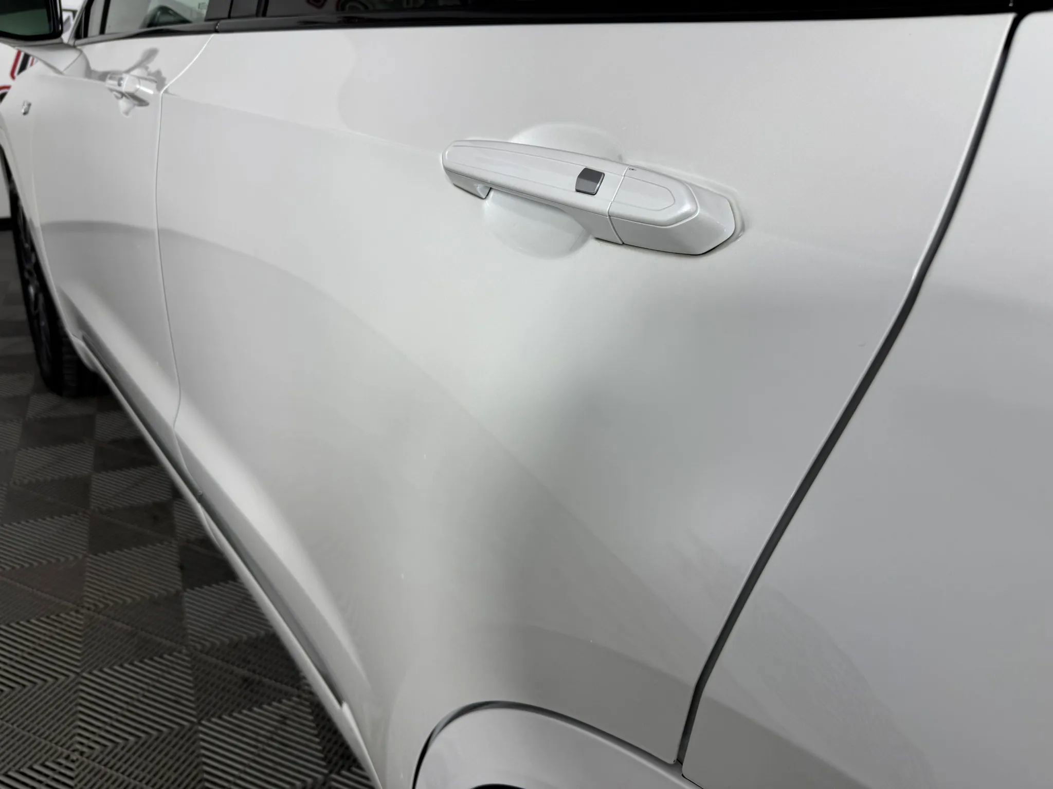 Used 2023 Cadillac XT6 Sport w/ Platinum Package AWD/4WD image 30