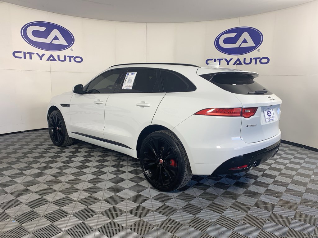 Used 2017 Jaguar F-PACE S AWD/4WD image 5