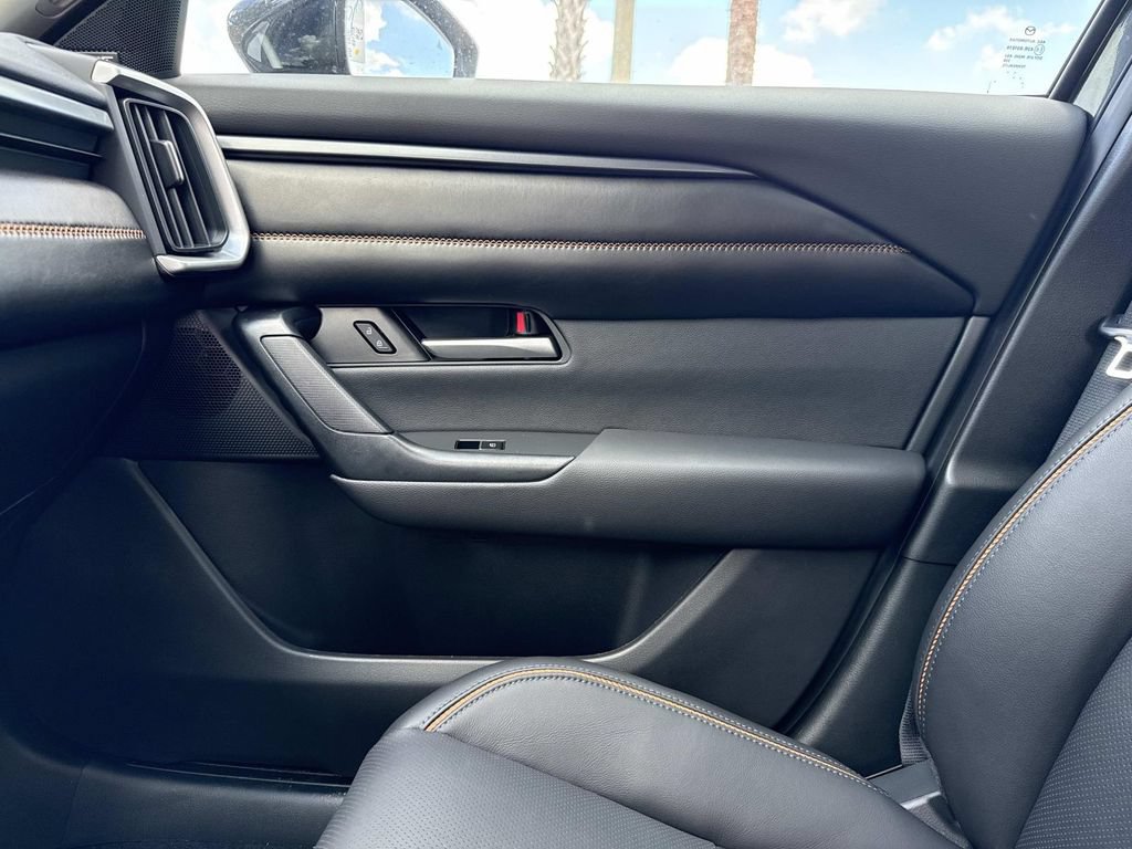 New 2026 MAZDA CX-50 AWD 2.5 S w/ Accent Package image 33