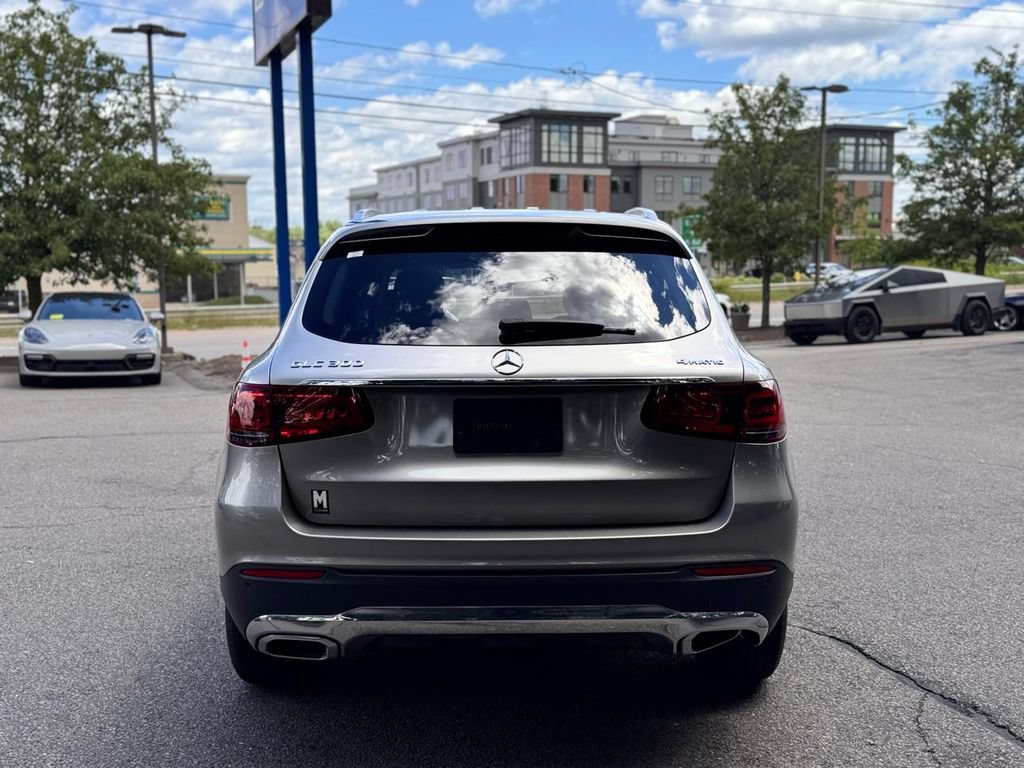 Used 2022 Mercedes-Benz GLC 300 4MATIC w/ Multimedia Package Lite image 5