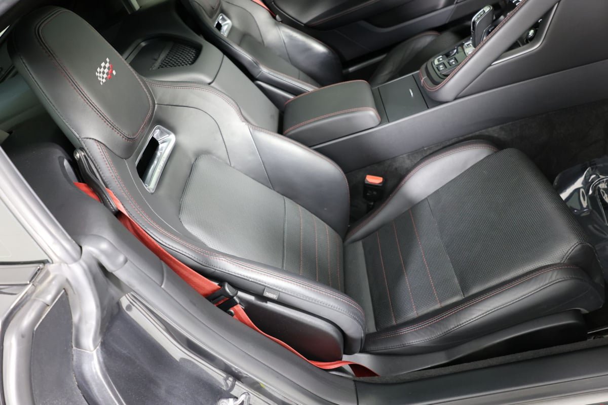 Used 2020 Jaguar F-TYPE Checkered Flag RWD image 11