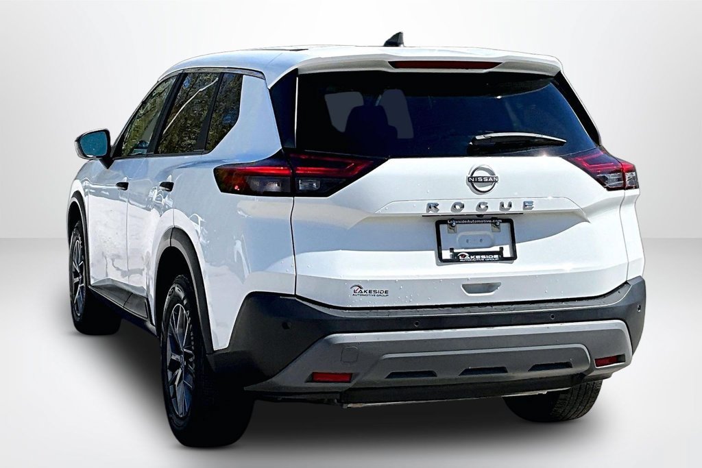 Used 2023 Nissan Rogue S FWD image 4