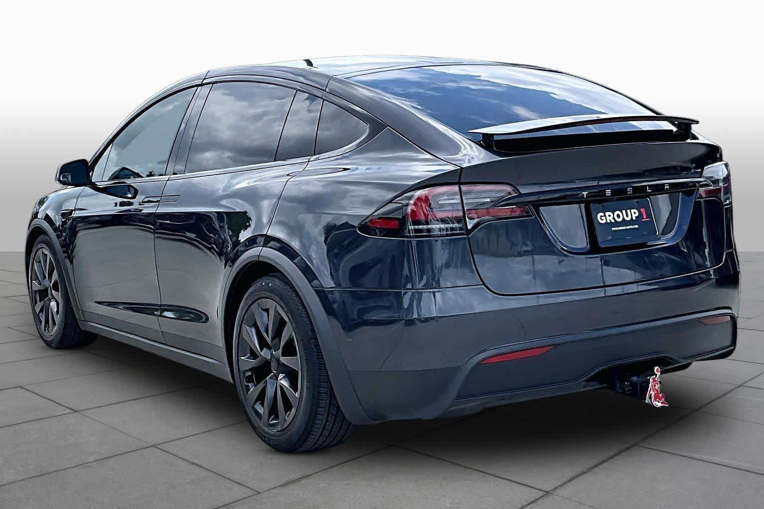 Used 2024 Tesla Model X AWD/4WD image 10