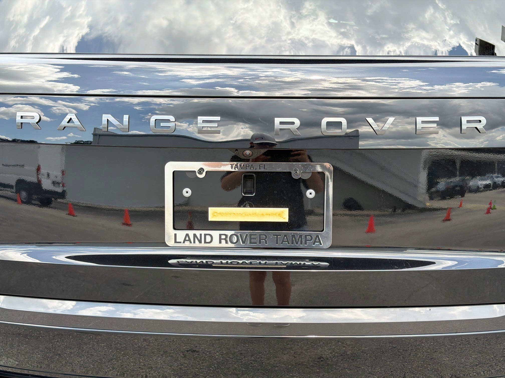 New 2026 Land Rover Range Rover SE AWD/4WD image 11