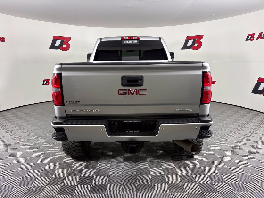 Used 2019 GMC Sierra 2500 Denali w/ Duramax Plus Package AWD/4WD image 7