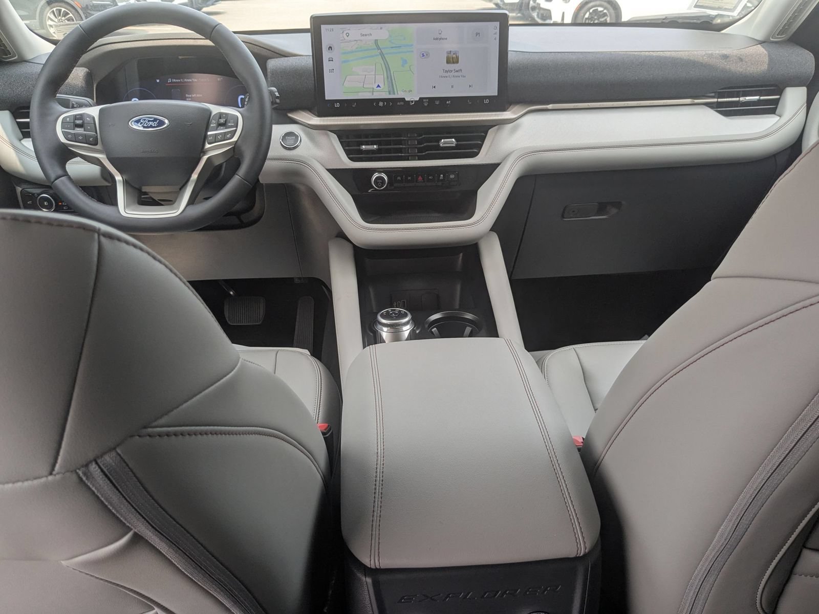 New 2026 Ford Explorer Active w/ Active Comfort Package AWD/4WD image 31